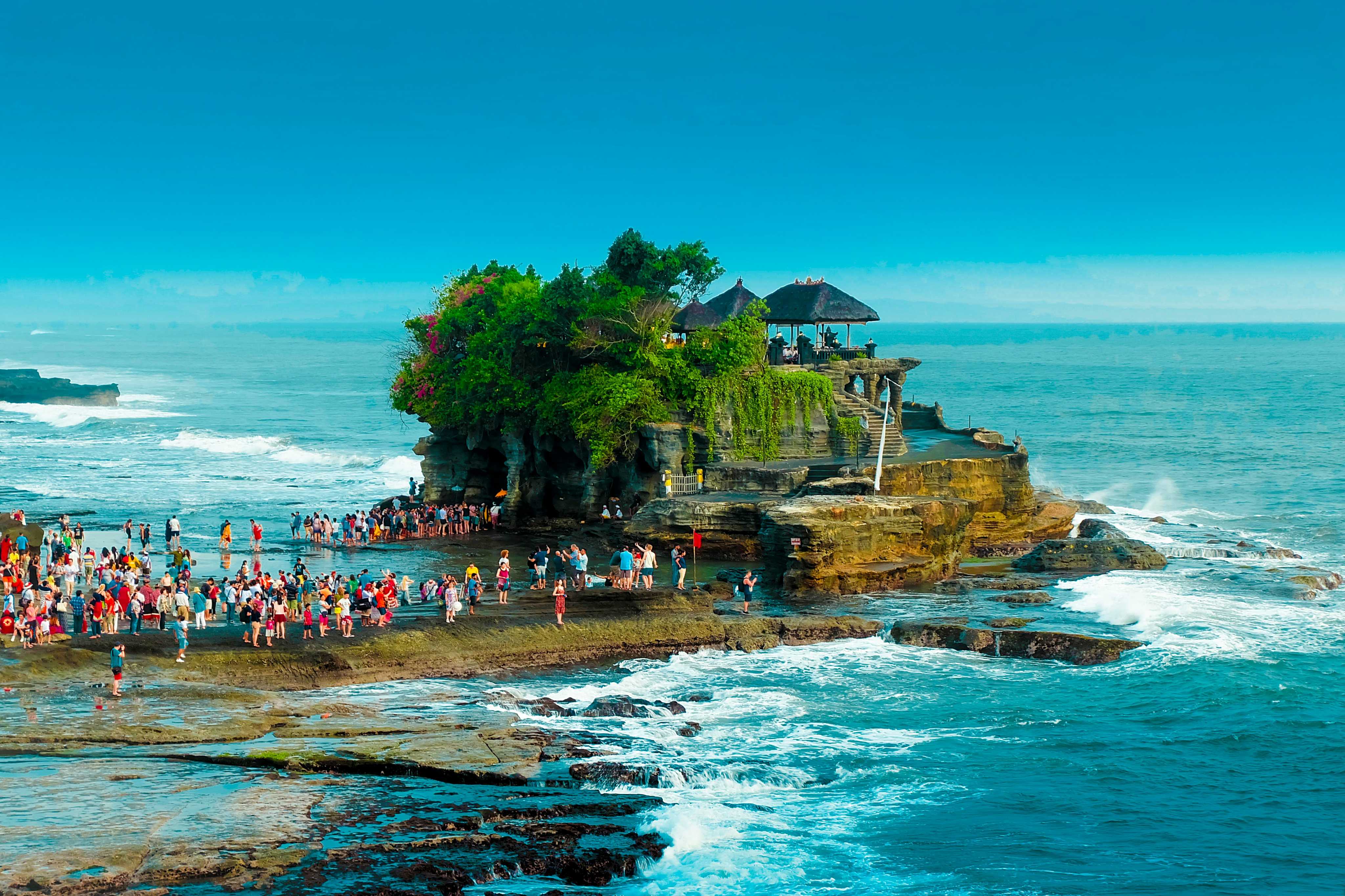 Bedugul, Jatiluwih Rice Fields (UNESCO World Heritage Site) & Sunset at Tanah Lot Temple