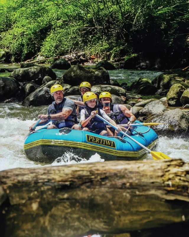 Ubud, Ayung River Rafting & The Beauty of Tegenungan Waterfall thumbnail 6